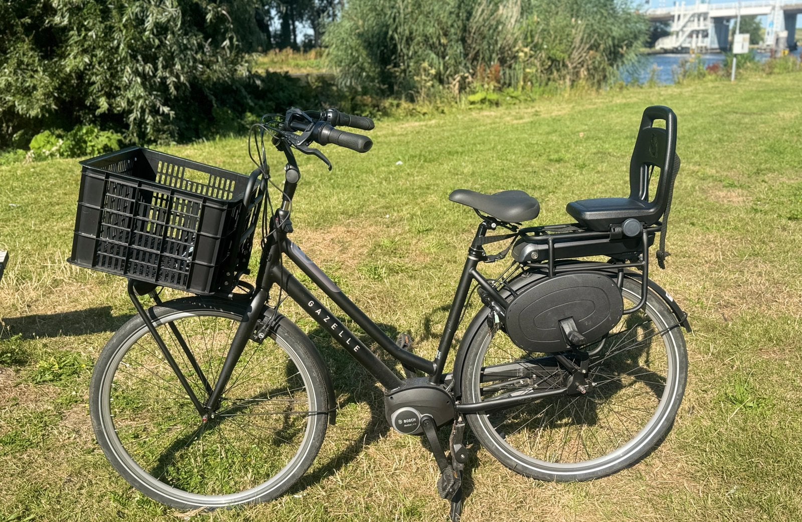 Gazelle heavy duty electrische dames fiets, Fietsen en Brommers, Fietsen | Dames | Moederfietsen, Ophalen, Zo goed als nieuw, Gazelle