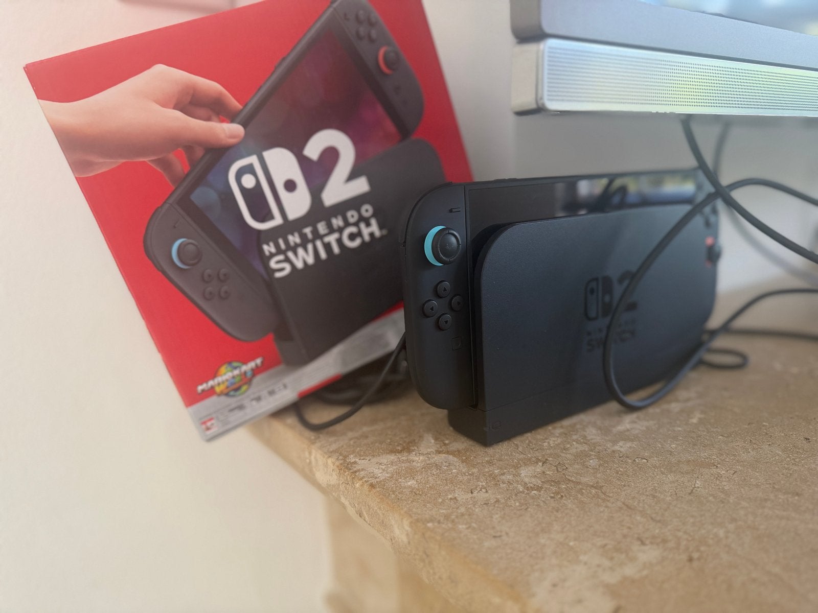 Nintendo Switch 2 zo goed als nieuw + Mario Kart (digitaal), Ophalen, Met games, Met 2 controllers, Zo goed als nieuw