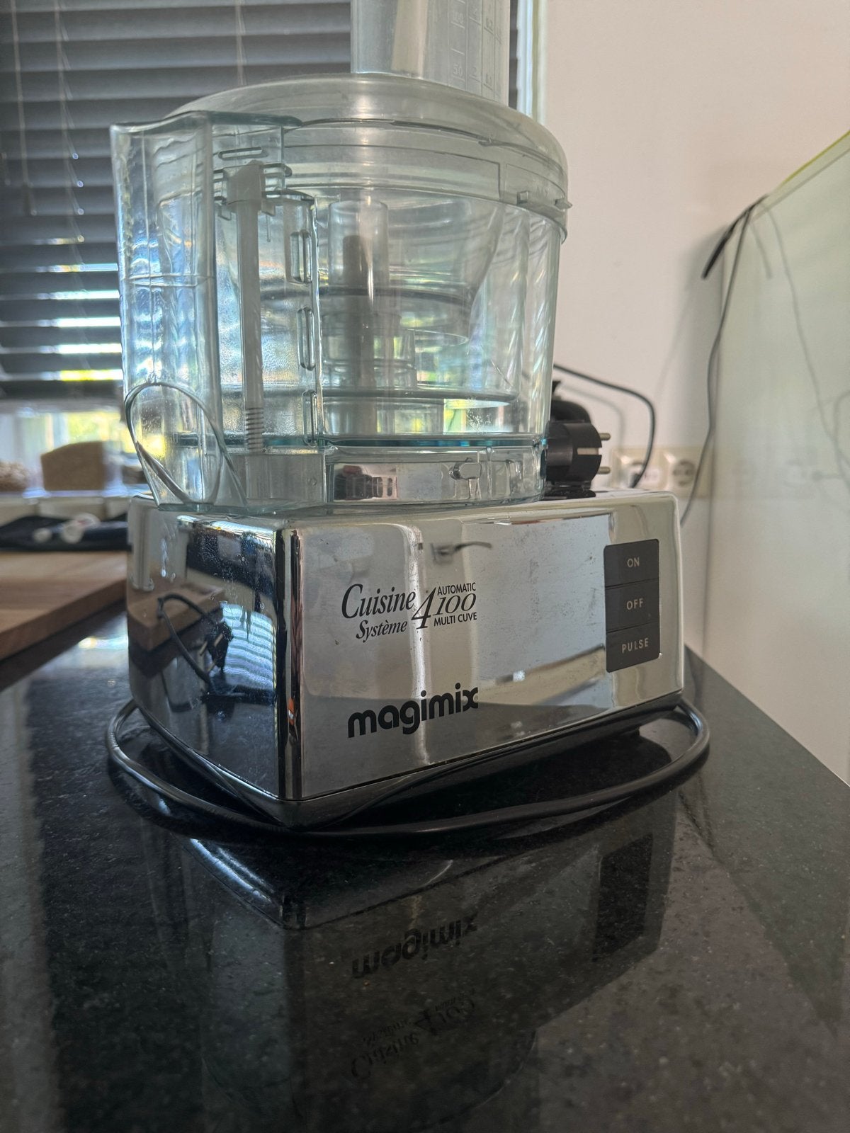 Magimix Cuisine Système 4100 foodprocessor, 3 tot 4 liter, Ophalen, Gebruikt, 1 snelheid