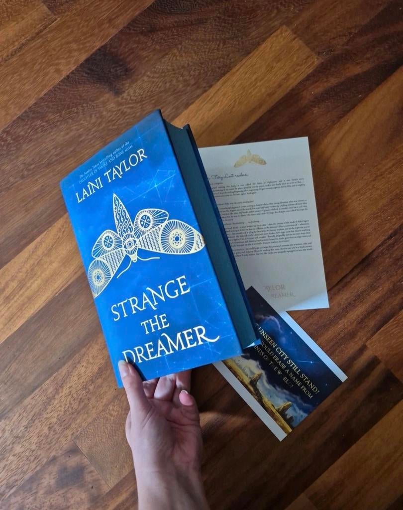 Fairyloot Strange the Dreamer - Gesigneerde Eerste Druk, Ophalen of Verzenden, Gelezen, Laini Taylor, Amerika