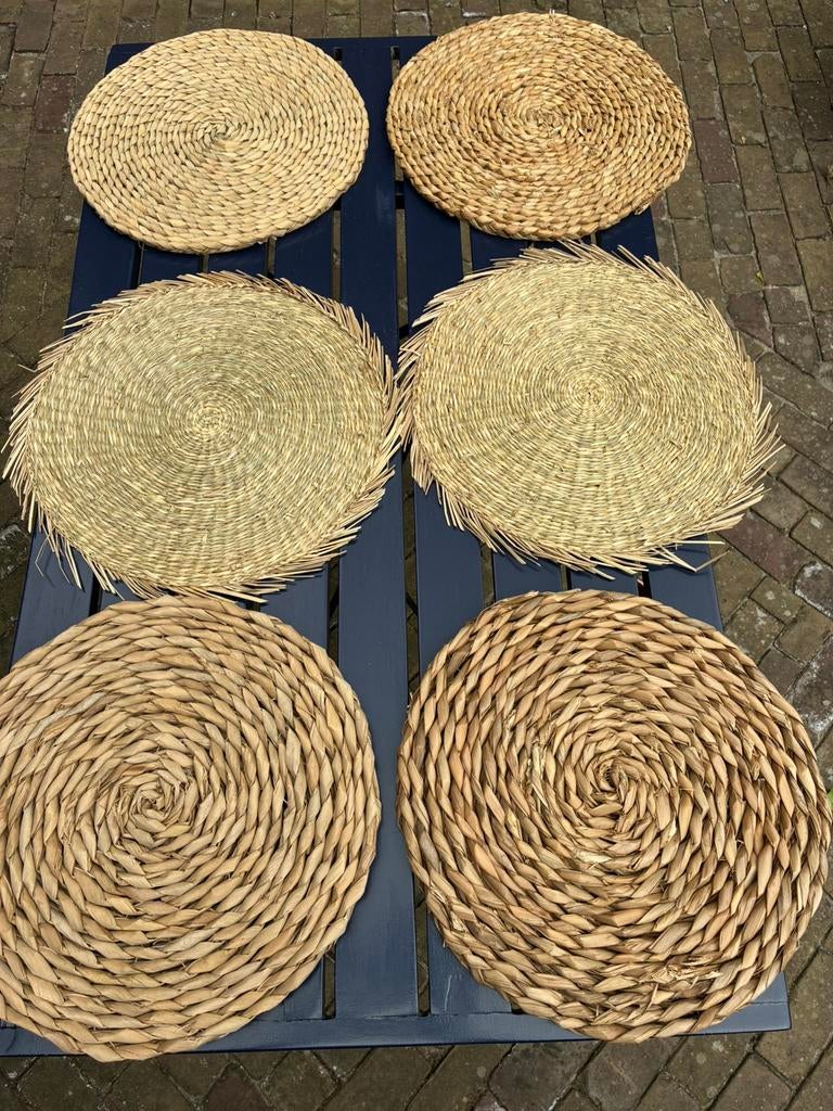 5  Nieuwe rieten placemats in diverse patronen, Beige, Nieuw, Ophalen of Verzenden, Landelijk