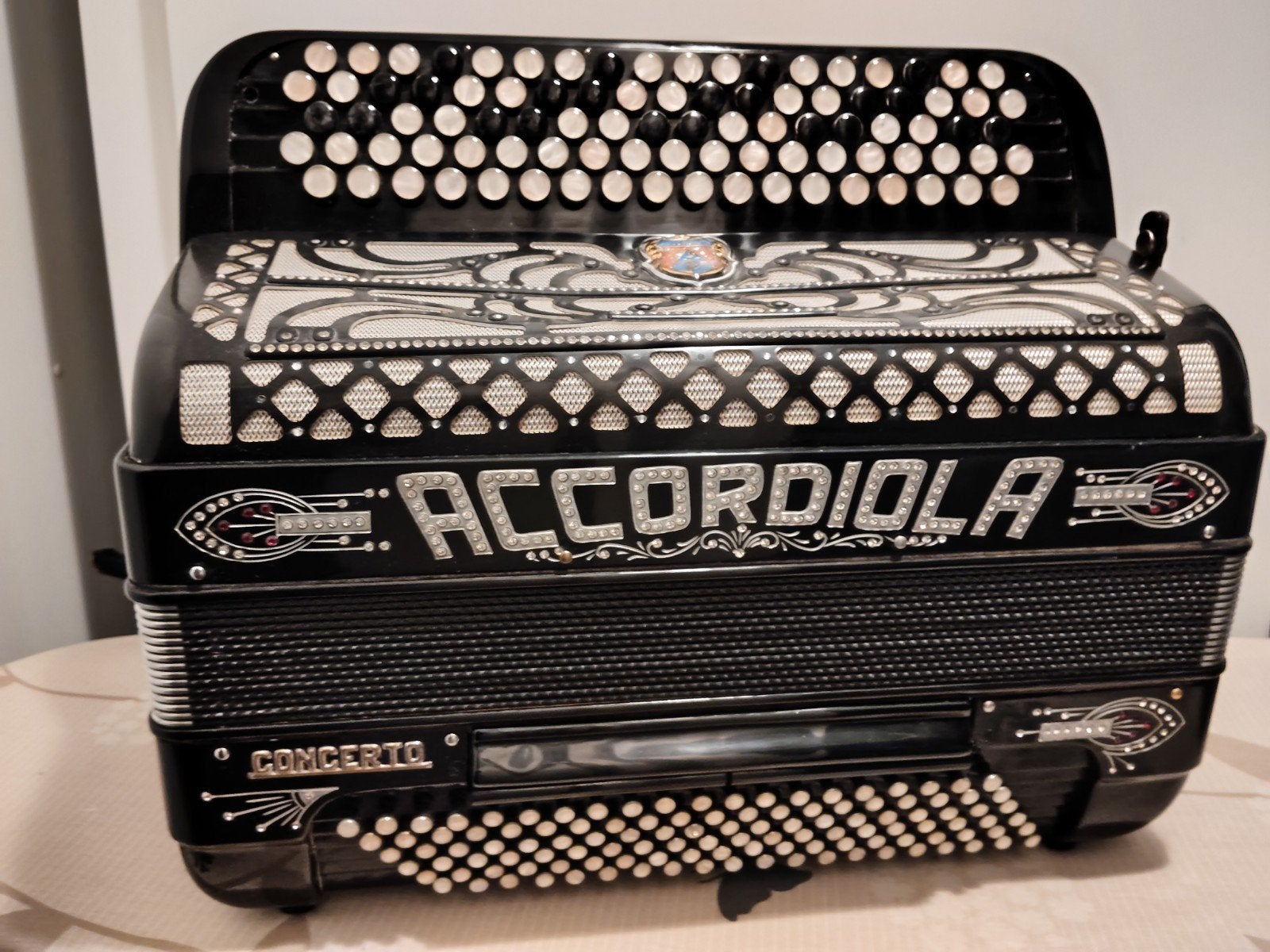 ACCORDIOLA CONCERTO MET SUPER MUSETTE, Ophalen, Gebruikt, 120-bas, Accordiola