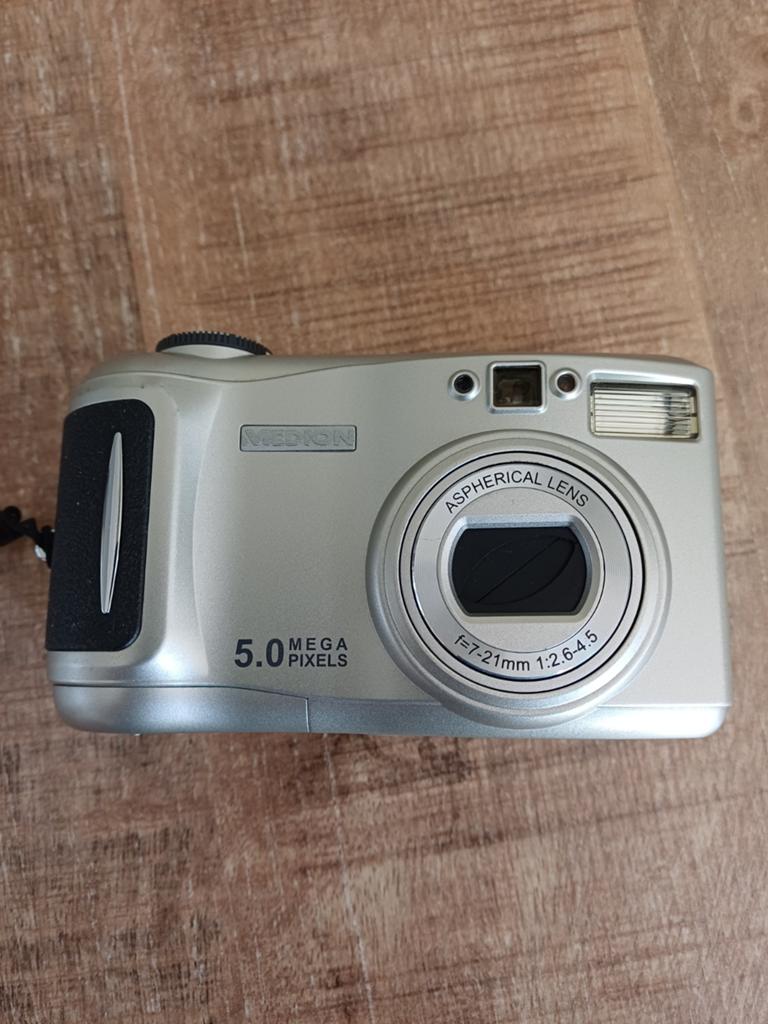 Medion MD 2998 Digitale Camera 5.0 Megapixels bieden., Gebruikt, Compact, Ophalen of Verzenden, Overige Merken
