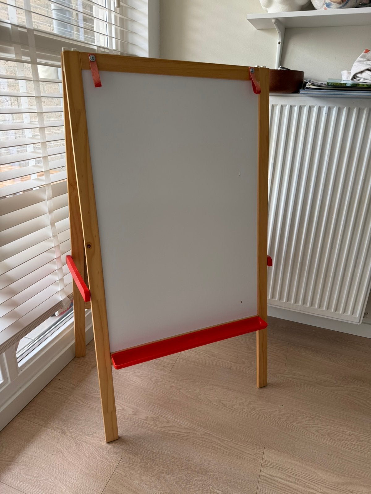 IKEA mala tekenbord gratis, Ophalen, Gebruikt