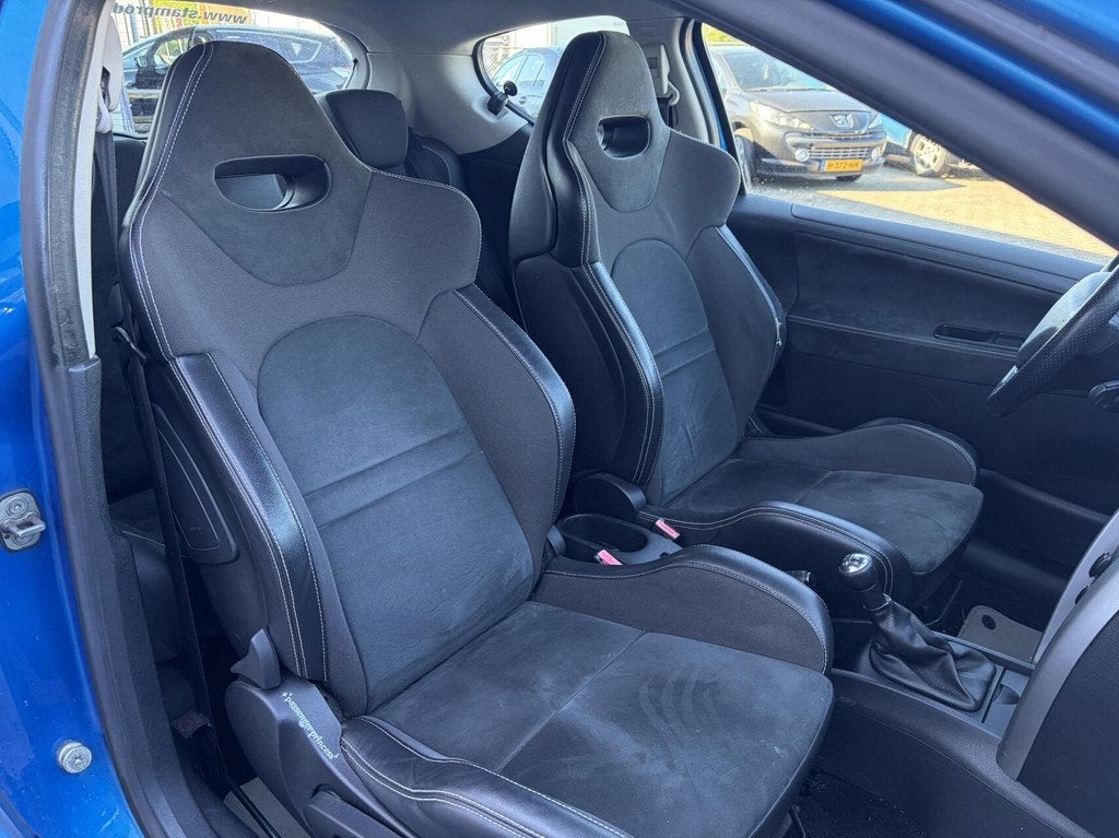 Peugeot 207 1.4-16V XS Airco RC interieur APK t/m juni 2027, Auto's, Peugeot, Voorwielaandrijving, Blauw, 49 €/maand, Origineel Nederlands