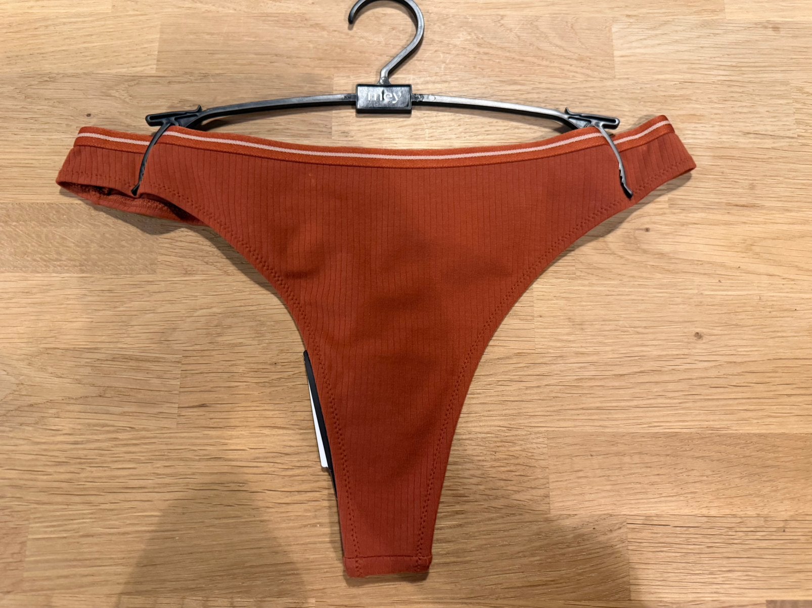 Marie Jo string 42 NIEUW!! Nu €10, Ophalen of Verzenden, String