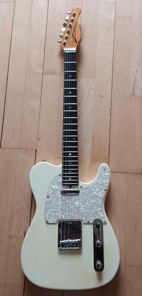 Telecaster, Ophalen of Verzenden, Zo goed als nieuw, Solid body, Fender