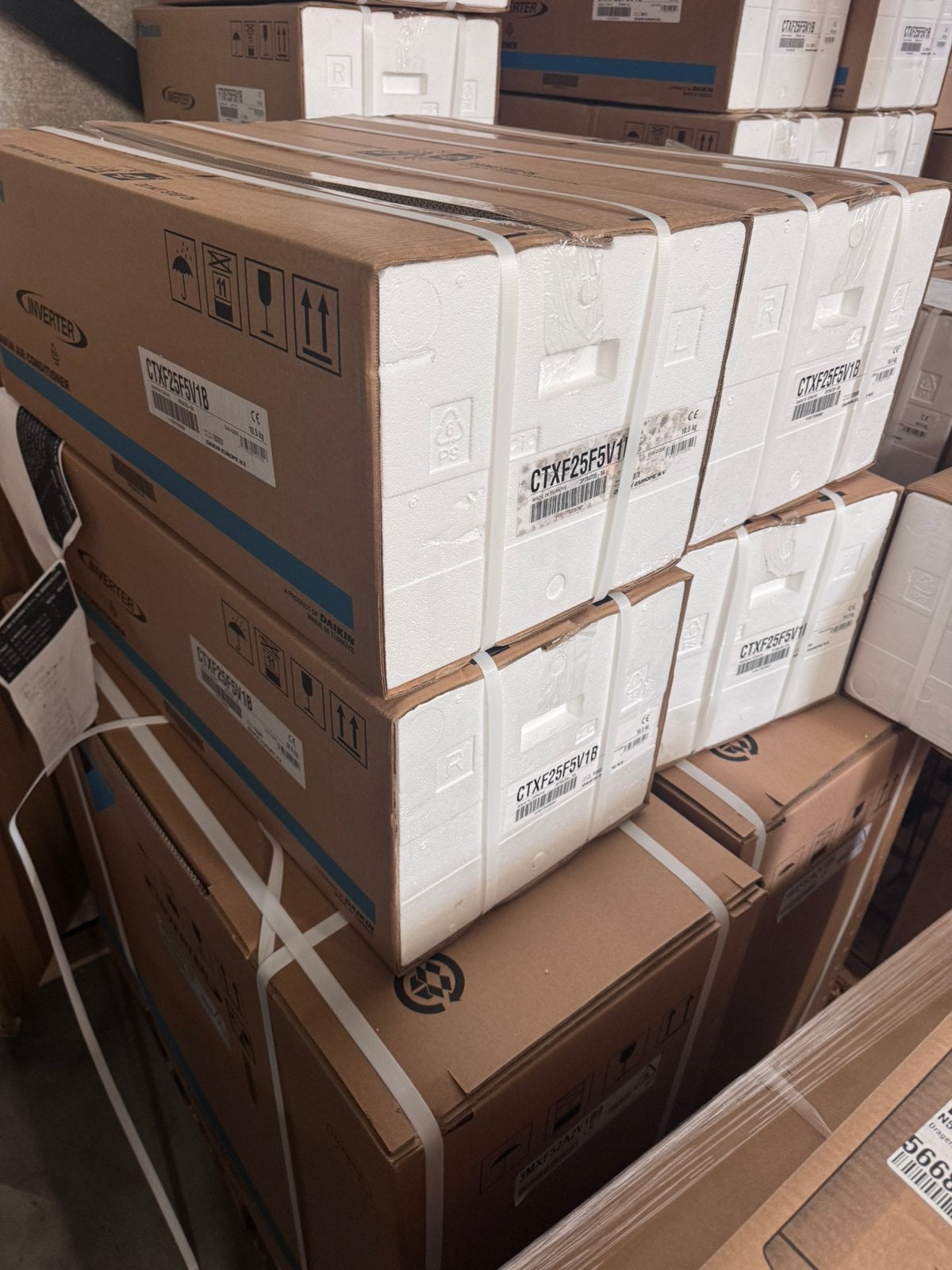 Daikin Sensira CTXF25F binnenunit airco 2,5 kw, Witgoed en Apparatuur, Airco's, Koelen en Ontvochtigen, Timer, Nieuw, 3 snelheden of meer