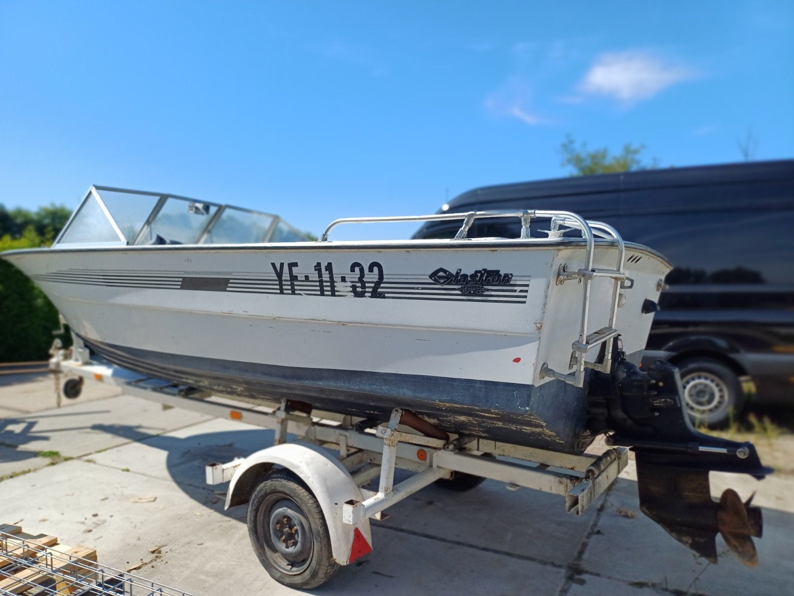 leuke opknapper Glastron 5.5 meter 165pk incl trailer, Ophalen, Overige merken, Gebruikt, Binnenboordmotor