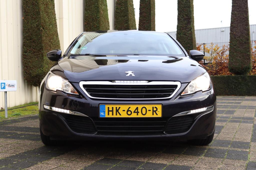 Peugeot 308 SW 1.2 Blue Lease Navi, Airco, Trekhaak, Cruise, Voorwielaandrijving, Stof, Gebruikt, 1199 cc