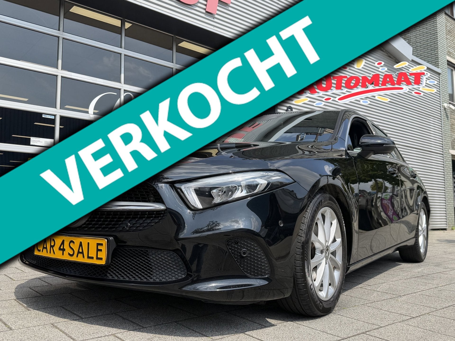 Mercedes-Benz A-klasse 180 Black Edition I Navigatie I Virtu, Dealer onderhouden, 136 pk, Gebruikt, 4 cilinders