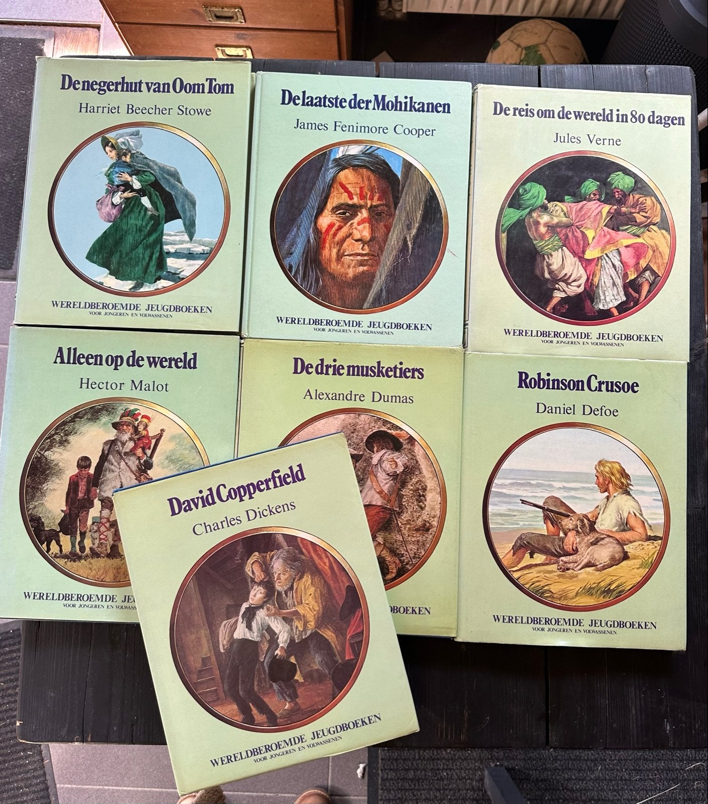 Wereldberoemde Jeugdboeken - Complete Set van 7 Klassiekers, Ophalen of Verzenden, Gelezen, Nederland
