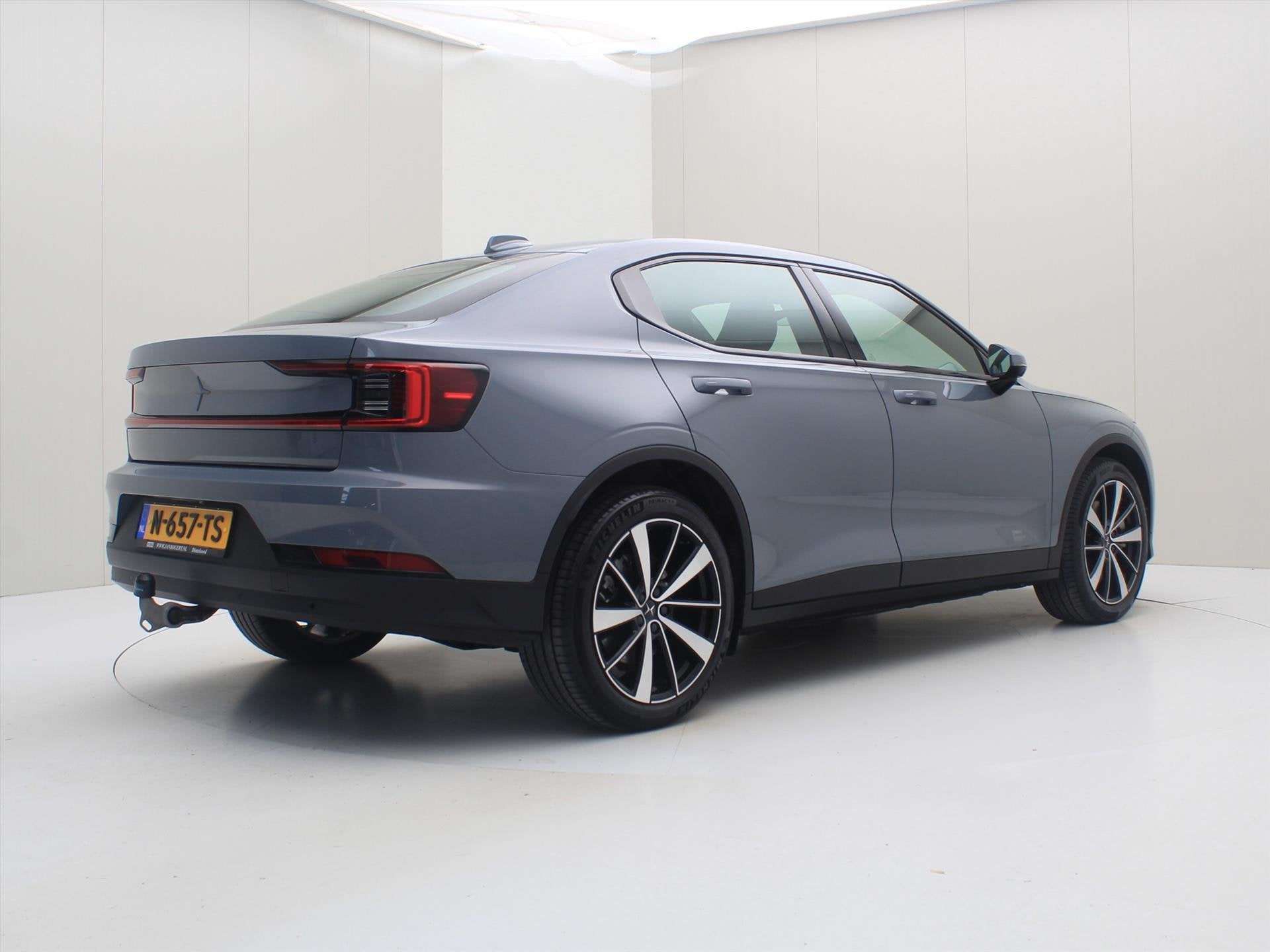 Polestar 2 Long Range Single Motor 231pk 94.1% SoH [ TREKHAA, Auto's, Gebruikt, 1969 kg, Zilver of Grijs, Regensensor