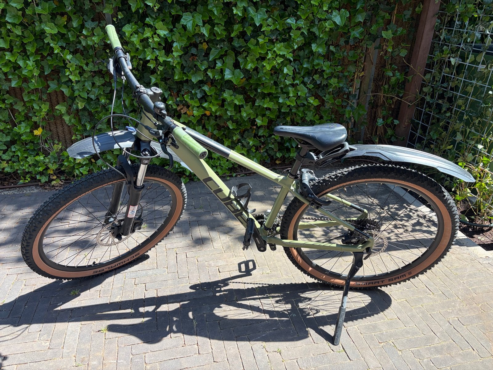 CUBE AIM RACE OLIVE/BLACK Frame S / wielmaat 27,5, Fietsen en Brommers, Hardtail, Heren, Zo goed als nieuw, Schijfrem