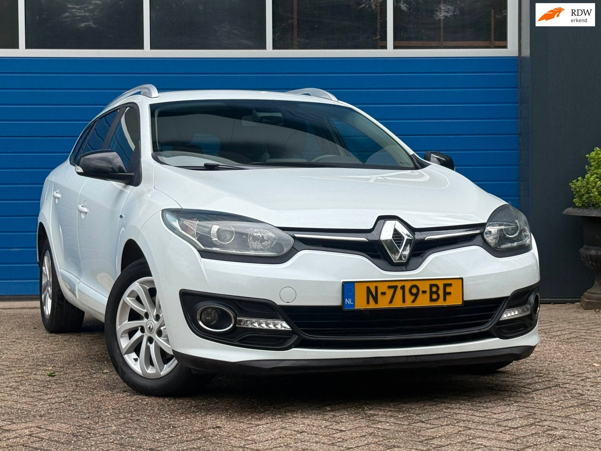 Renault Mégane Estate 1.2 TCe Limited |Climate|Navi., Auto's, Stof, Gebruikt, 4 cilinders, 116 pk