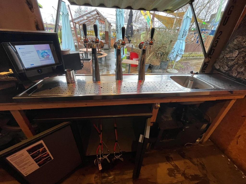 Barcontainer te koop, Ophalen