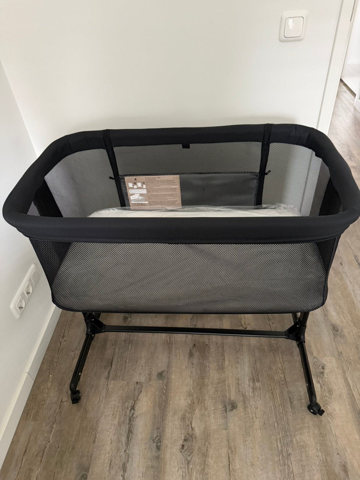 Co-Sleeper Puck Zwart, Ophalen, Nieuw