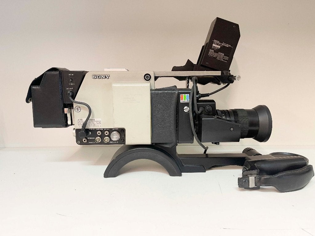 Sony DXC-1800P oude professionele studio/broadcast-camera, Audio, Tv en Foto, Videocamera's Analoog, N, N, Overige soorten, Ophalen of Verzenden