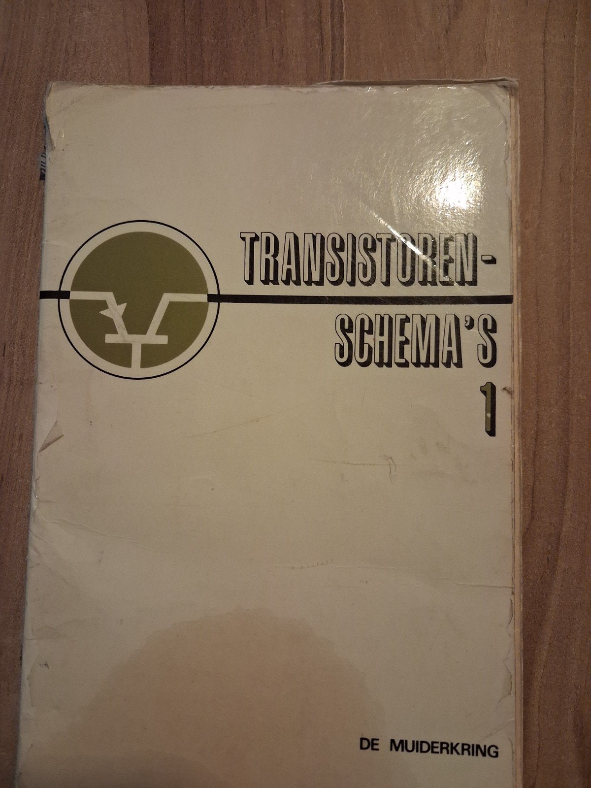 Boek transistorenschema's 1, Boeken, Techniek, Ophalen, Gelezen