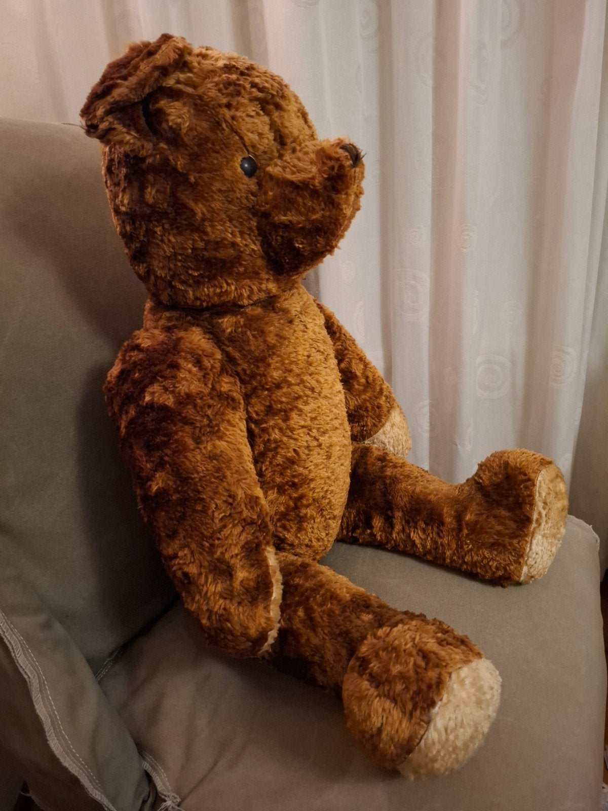 Prachtige grote (85cm!) oude beer gevuld met stro., Verzamelen, Beren en Cherished Teddies, Ophalen, Zo goed als nieuw, Stoffen beer