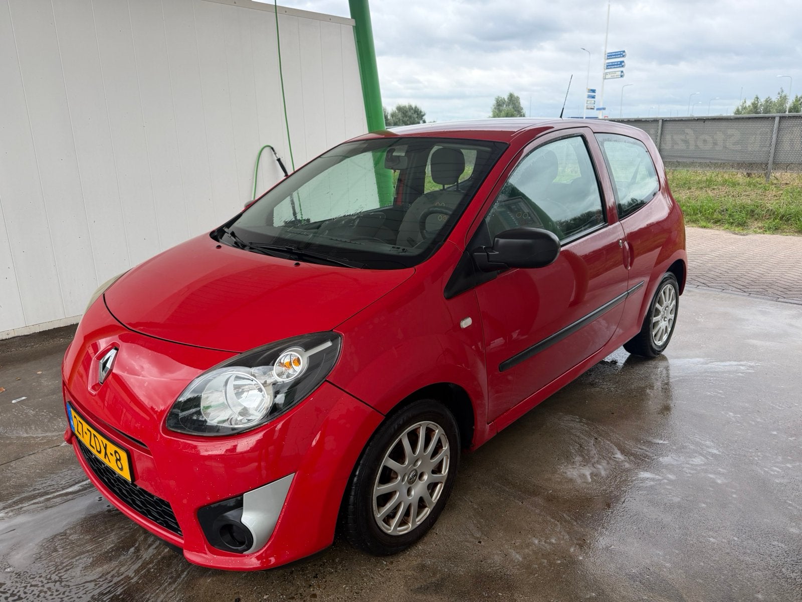 Renault Twingo 1.2 2011 Rood ECO2 uitvoering, Auto's, Voorwielaandrijving, Twingo, 4 cilinders, 4 stoelen