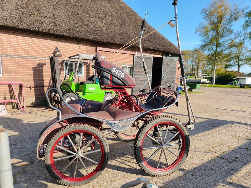 De Lemerij marathonwagen luchtgeveerd, Gebruikt, Marathonwagen, Paard