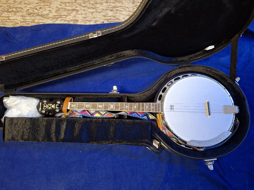 Richwood Remo banjo, Muziek en Instrumenten, Snaarinstrumenten | Banjo's, Zo goed als nieuw, Overige typen, Ophalen