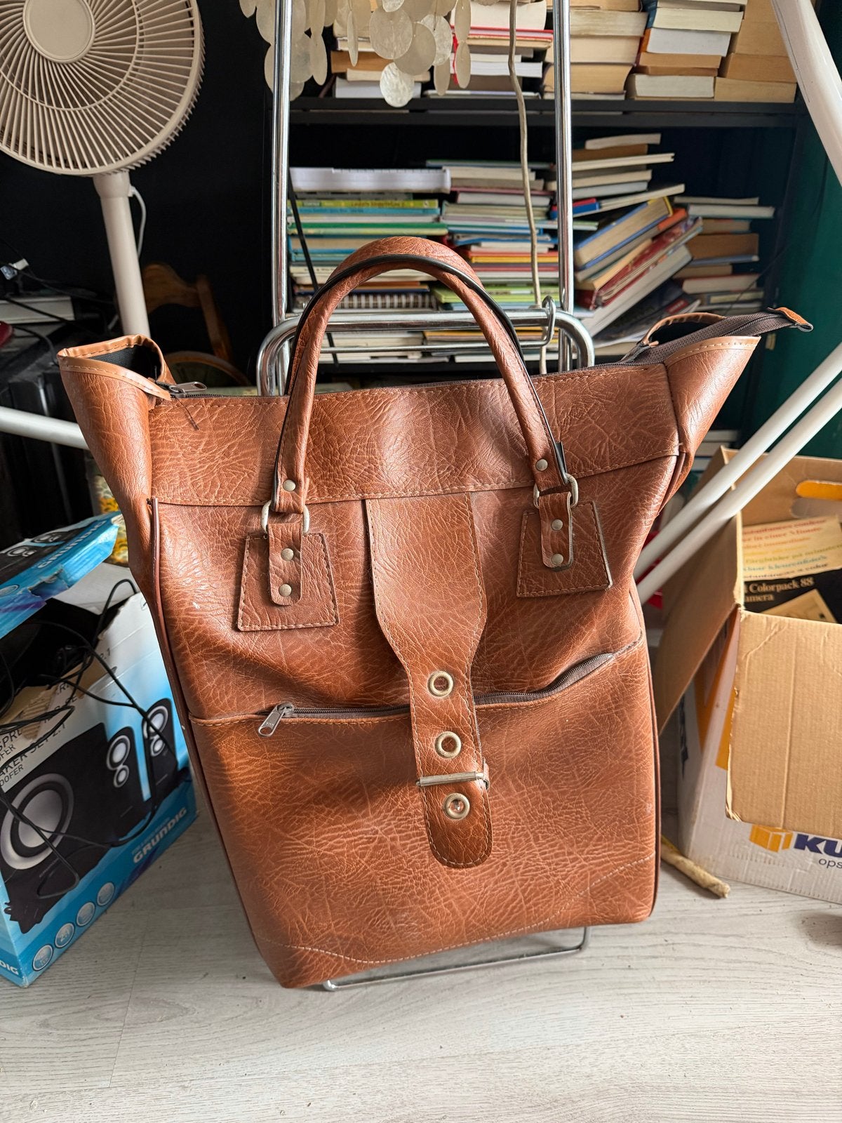Vintage Retro Cognac Reistas / Boodschappentas Leer, 40 tot 60 cm, Gebruikt, 20 tot 30 cm, Bruin