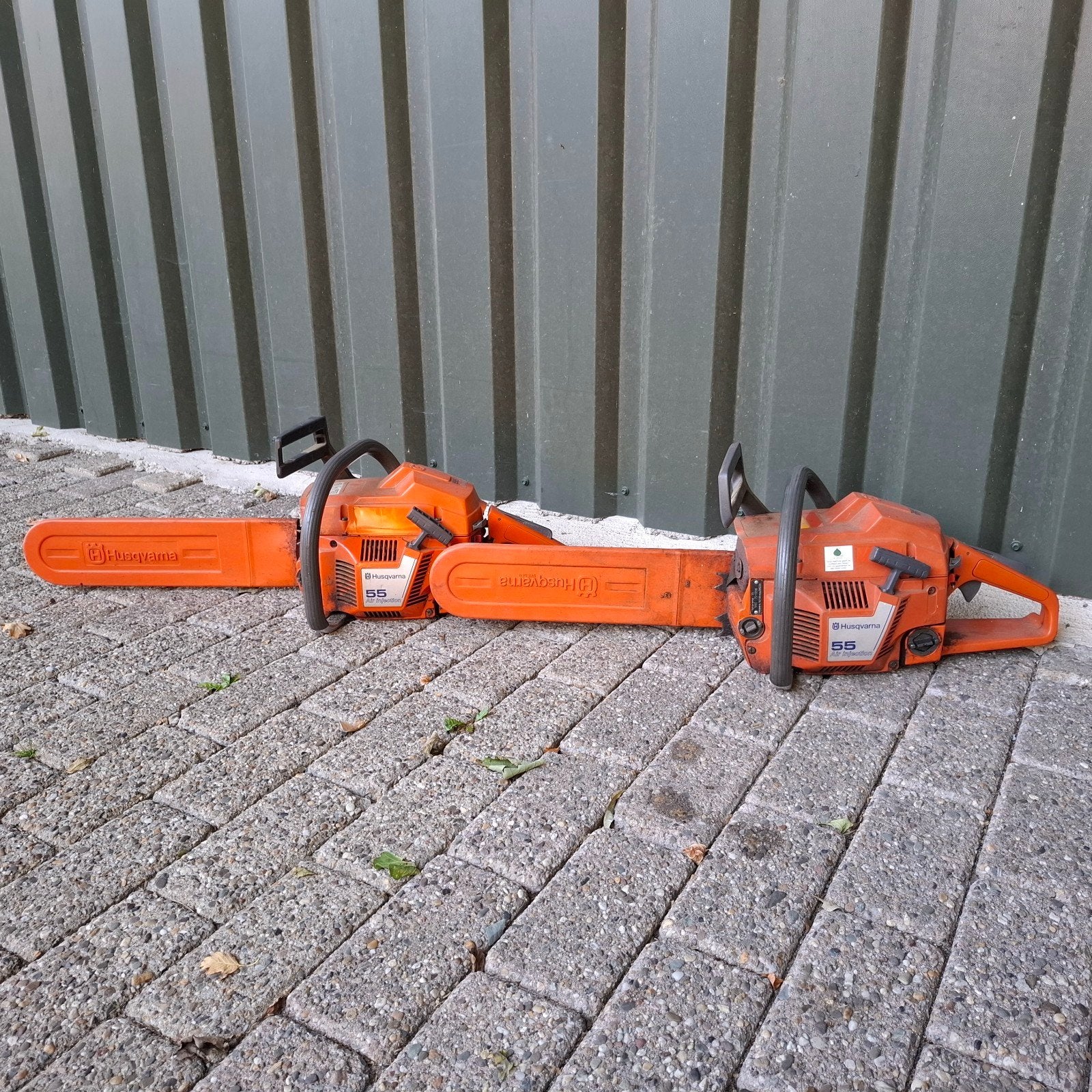 2x Husqvarna 55 Kettingzaag - Krachtige Motorzagen, Tuin en Terras, Hand-tuingereedschap, Ophalen of Verzenden, Zo goed als nieuw