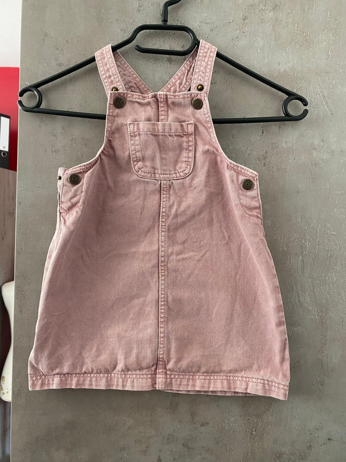 Roze jurkje met bretels, Kinderen en Baby's, Kinderkleding | Maat 98, Ophalen of Verzenden, Zo goed als nieuw, Meisje, Jurk of Rok