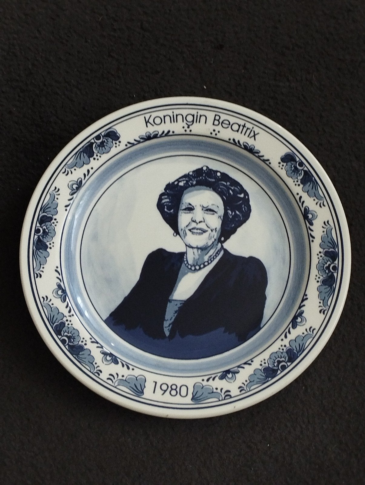 Queen Biotrix verzamelwandbord, formaat 20,5 cm, Ophalen of Verzenden