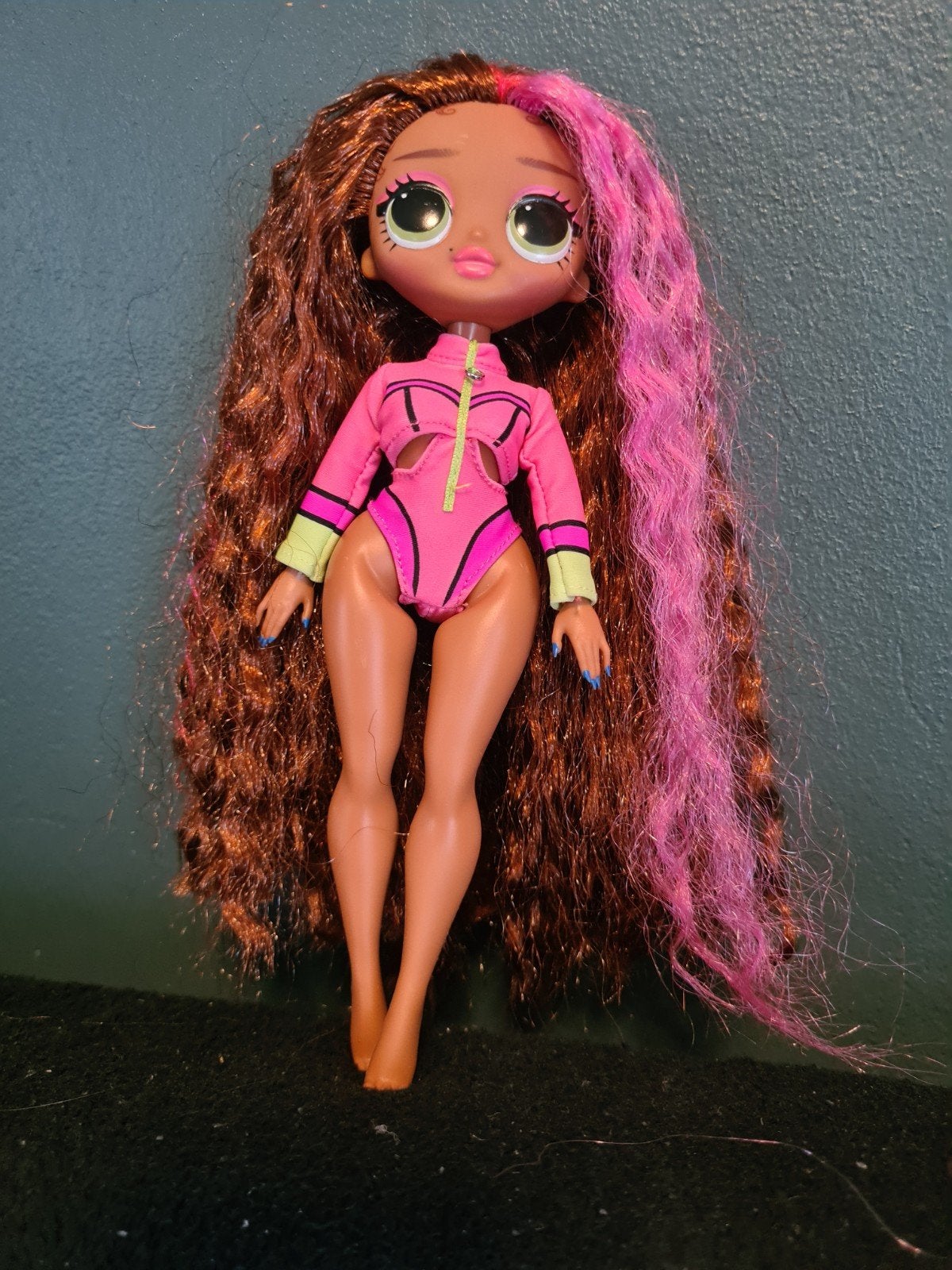 L.O.L. Surprise! O.M.G. pop met roze en bruin haar, Ophalen of Verzenden, Gebruikt, Overige typen