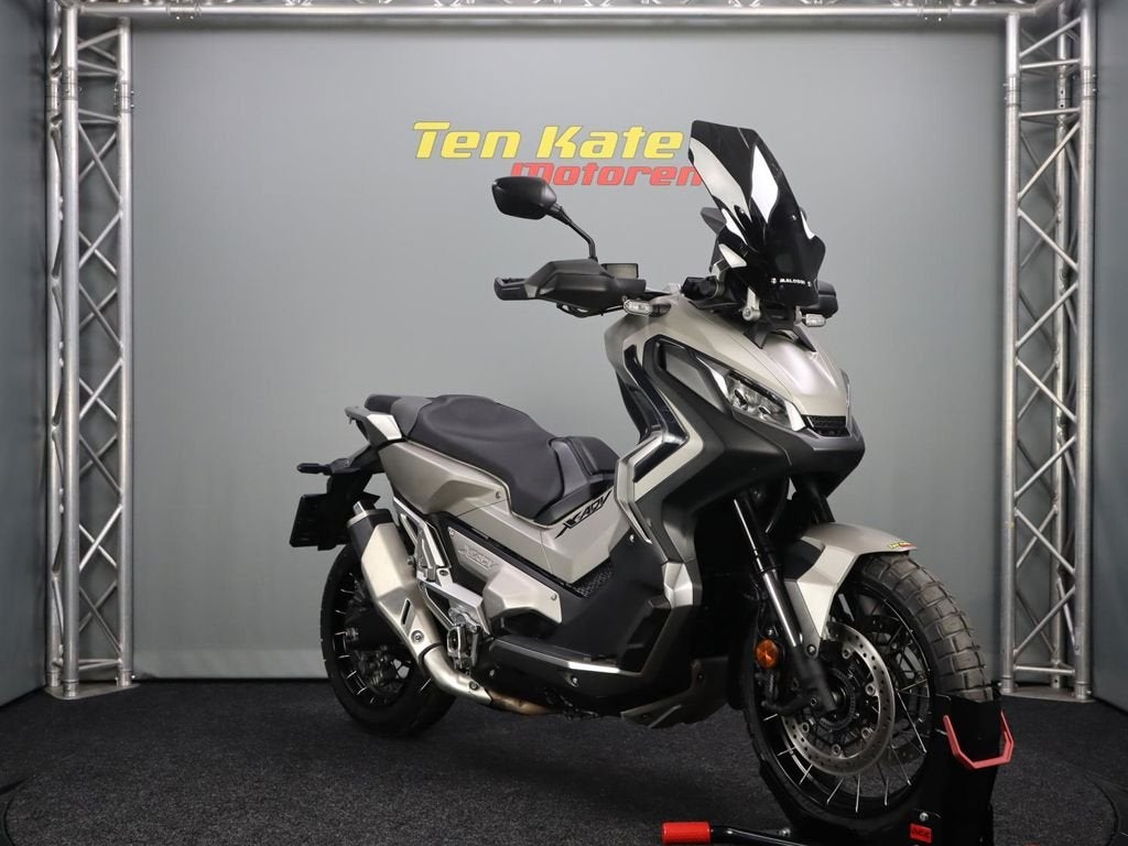 Honda X-ADV 750, 750 cc, Bedrijf, Meer dan 35 kW, Toermotor