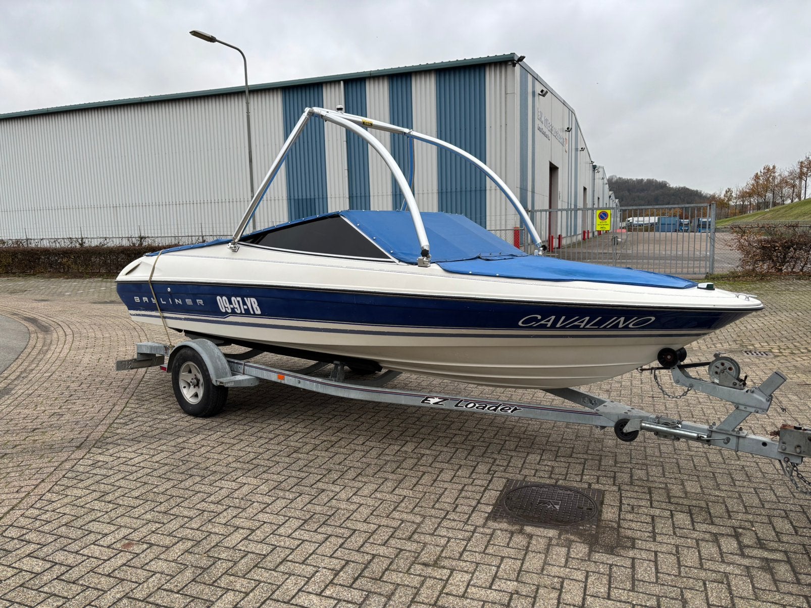 Bayliner Capri, Ophalen, Zo goed als nieuw, Motor en Techniek, Motorboot