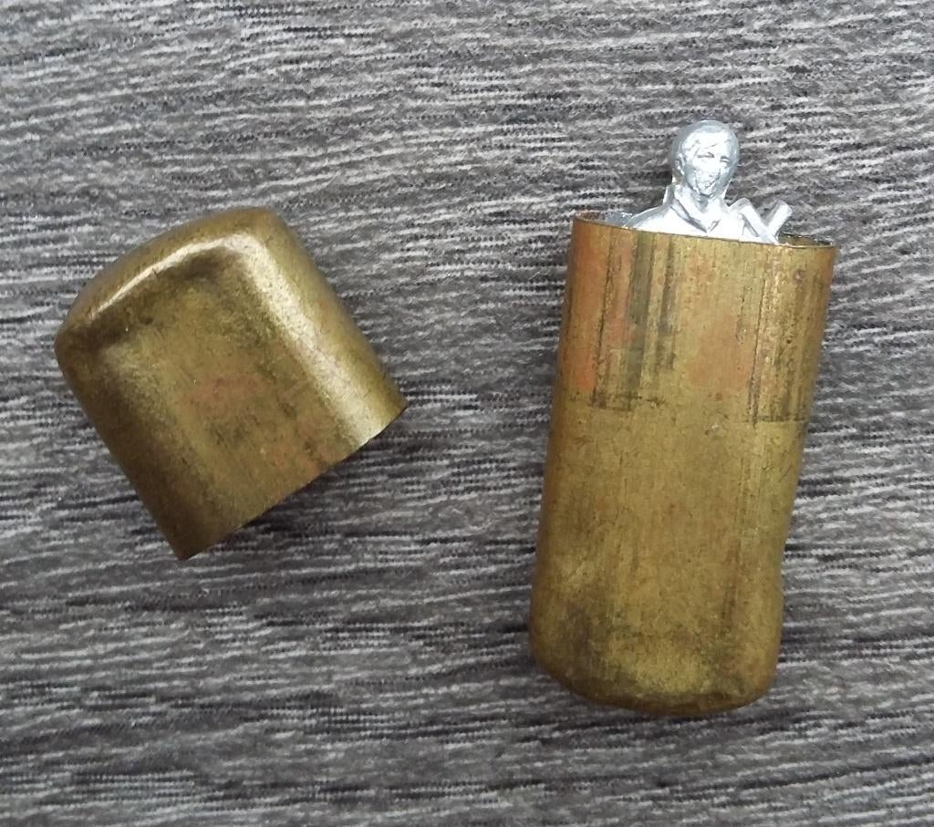 Om 1925 Bescherm Zakheilige Beurs Beeldje Kokertje Soldaat, Nvt., Ophalen of Verzenden, Kunstobject, Nederland
