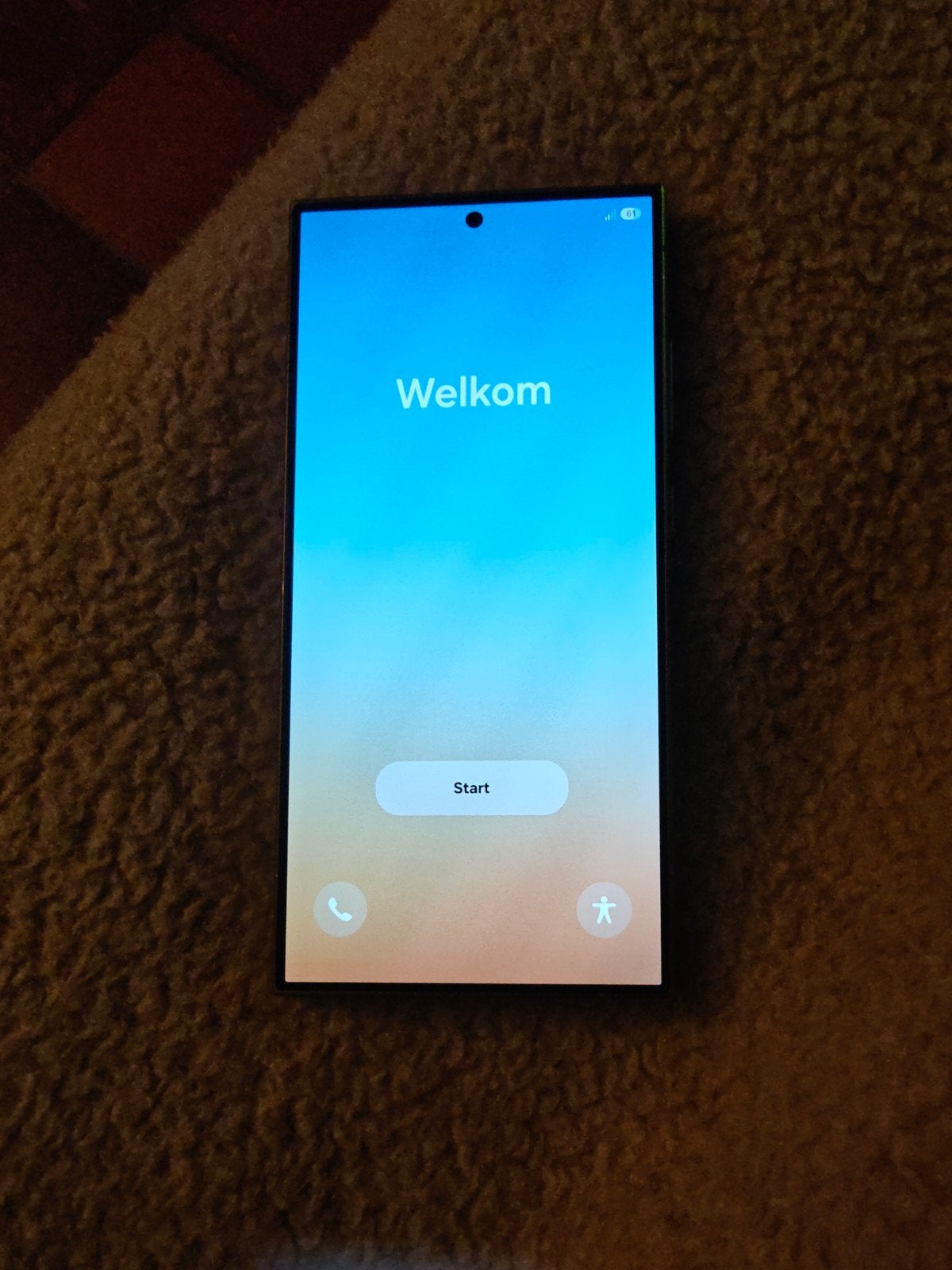 Foto 2 van Samsung S24 ultra kleur beige zgan