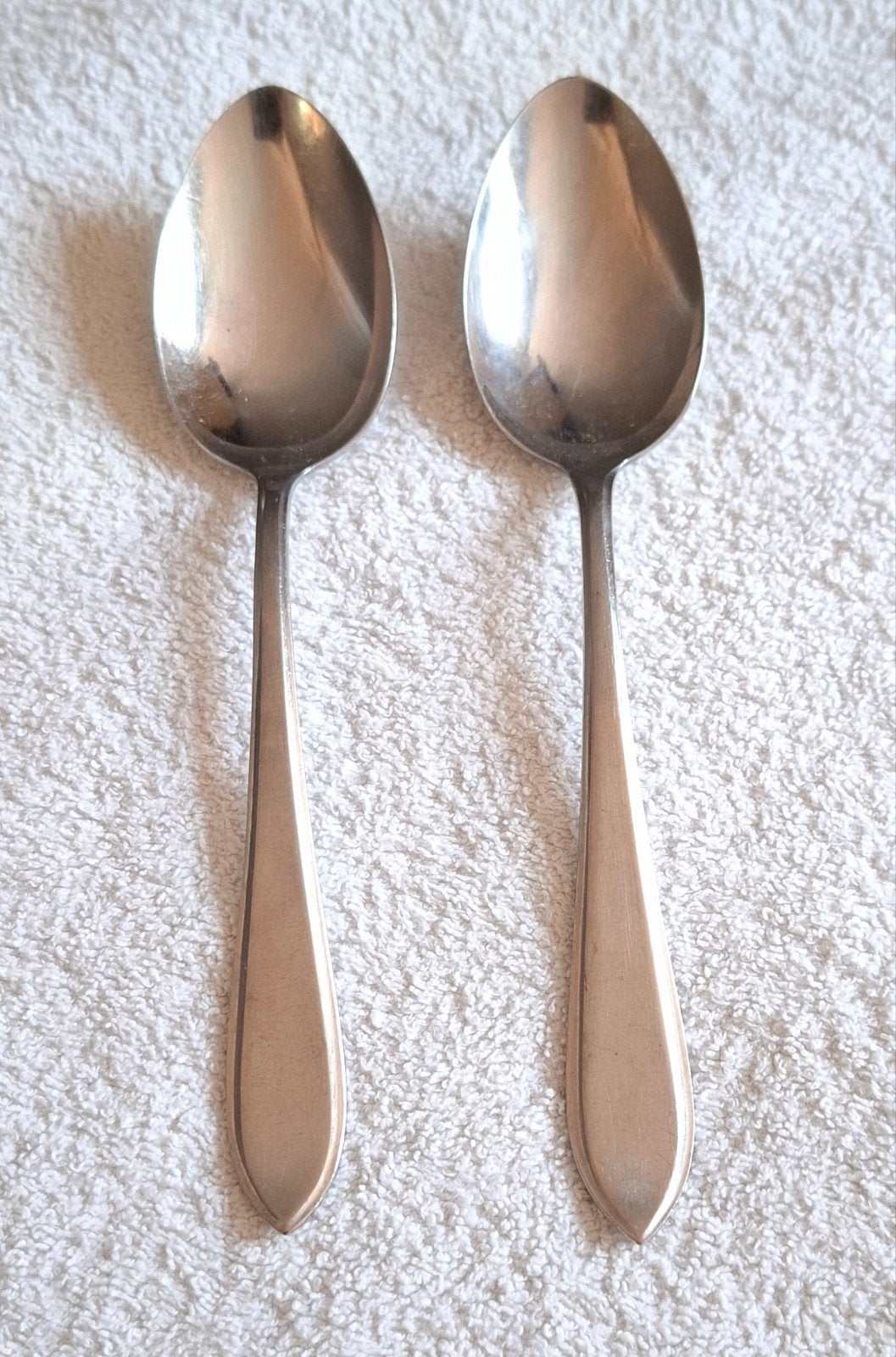 2 Inoxa vlekvry Massief lepels - 18.5 cm, Ophalen of Verzenden