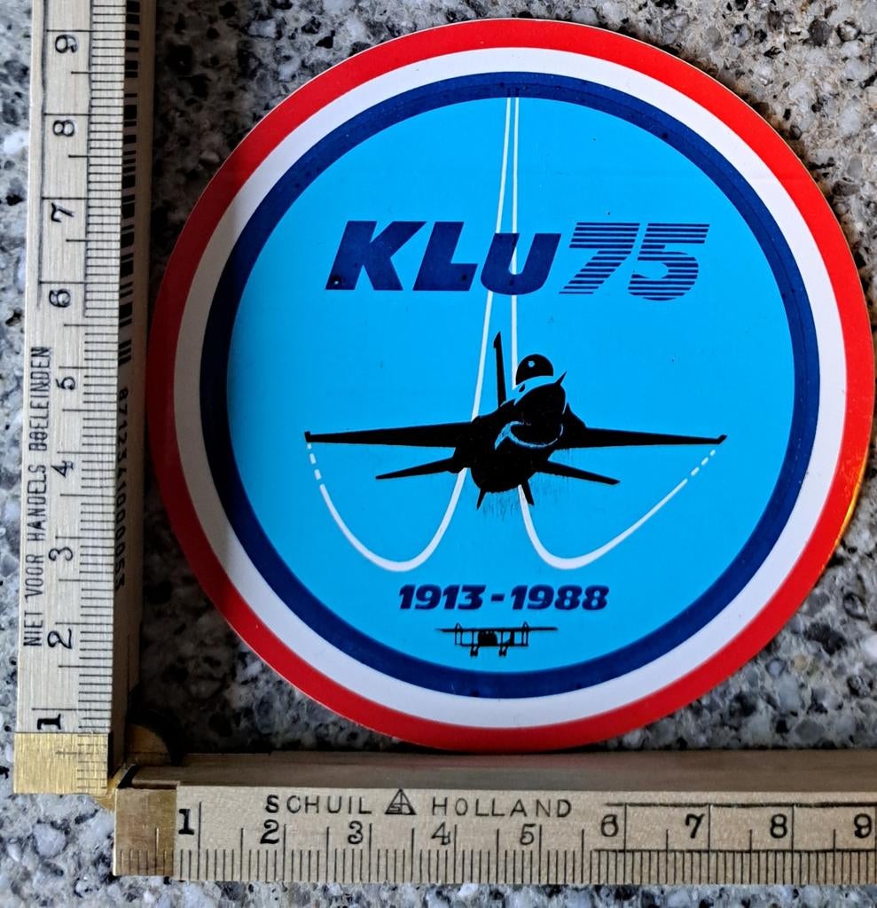 Vintage sticker KLU Koninklijke Luchtmacht Nederland, Ophalen of Verzenden, Zo goed als nieuw