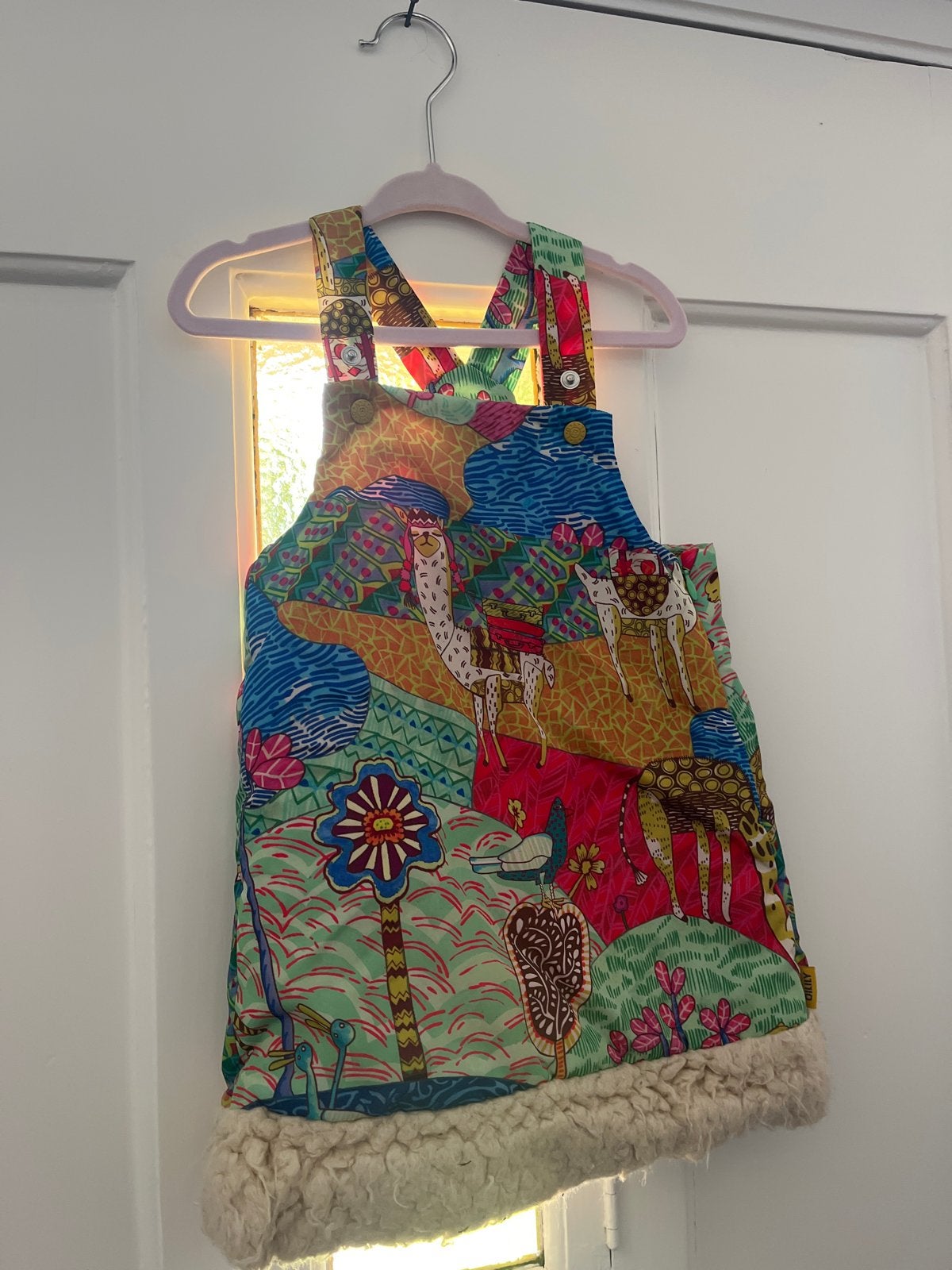 Kleurrijke kinder salopette met lama print en teddy voering, Ophalen of Verzenden, Zo goed als nieuw, Jongetje of Meisje