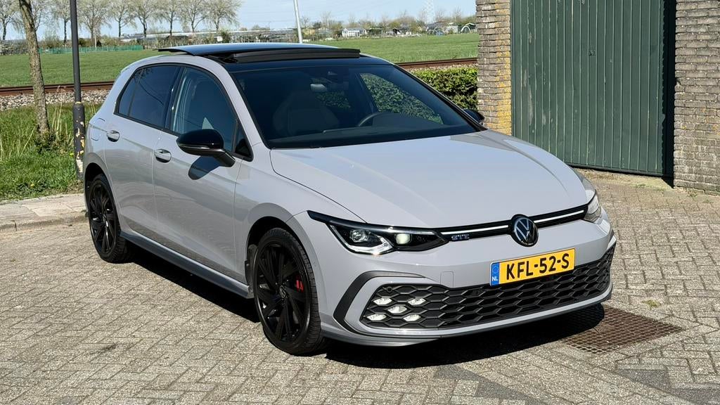 Volkswagen Golf 1.4 Ehybrid 245pk DSG 2022 Grijs, 4 cilinders, Dealer onderhouden, 1527 kg, 149 pk