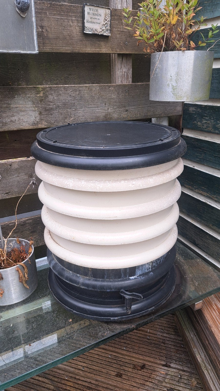 wormentoren, Ophalen, Tuinaarde