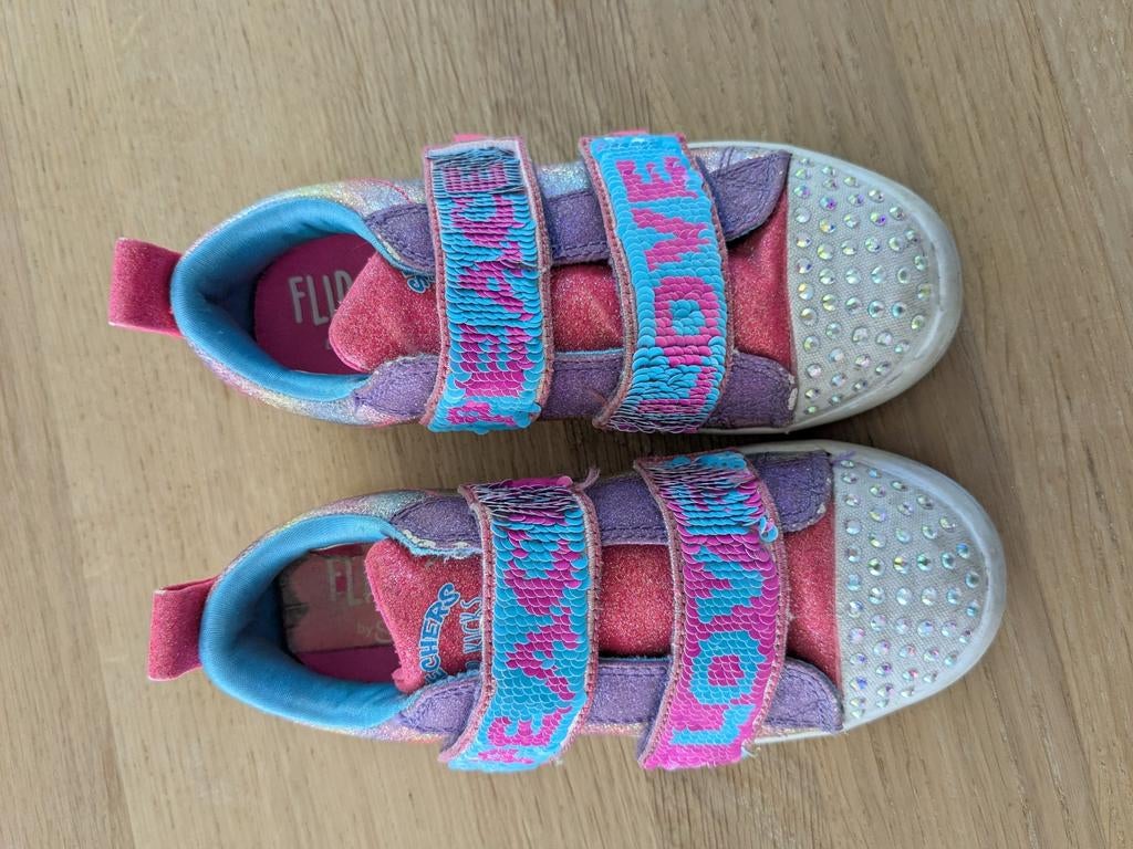 Skechers Schoenen Maat 26 met Omkeerbare Pailletten, Meisje, Schoenen, Zo goed als nieuw, Skechers