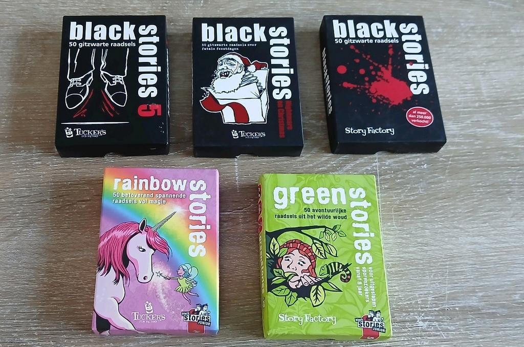 Black stories 5 nightmare on christmas Rainbow Green Stories, Vijf spelers of meer, Ophalen of Verzenden, Zo goed als nieuw