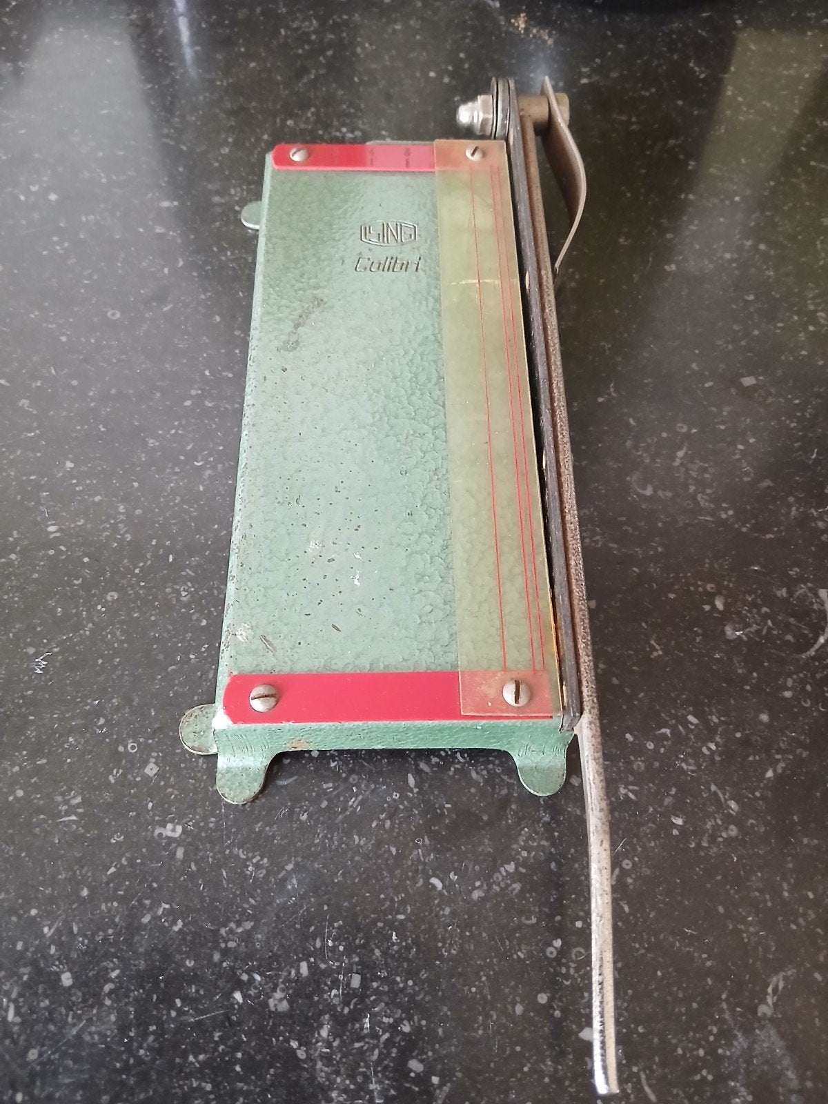 vintage mes scherpe papier/ foto snijder, Verzenden, Zo goed als nieuw