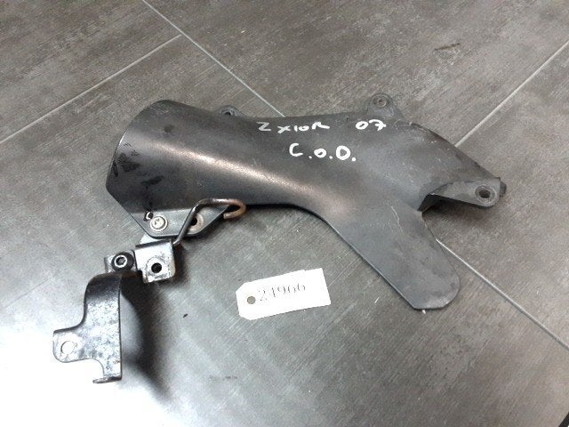 ZX10R 2006 - 2007 Kawasaki Cover Cover over demper D1-56801