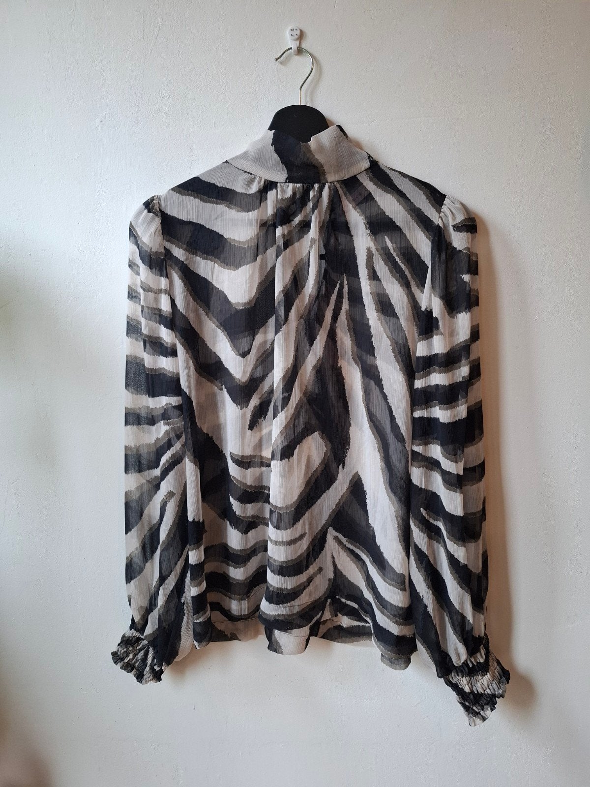 Studio Anneloes zebraprint Crêpe blouse met maat S/3, Studio Anneloes, Meerkleurig, Ophalen of Verzenden, Maat 36 (S)