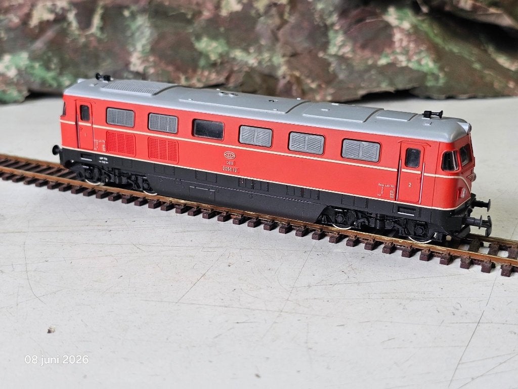 modeltrein H0, kleinbahn OBB diesel lokomotief oostenrijk, Hobby en Vrije tijd, Modeltreinen | H0, Ophalen of Verzenden, Zo goed als nieuw