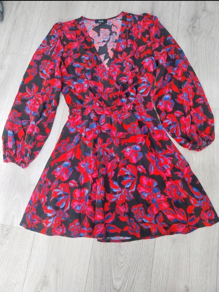 Alix The Label jurk met bloemenprint, Zwart, Nieuw, Ophalen of Verzenden, Boven de knie