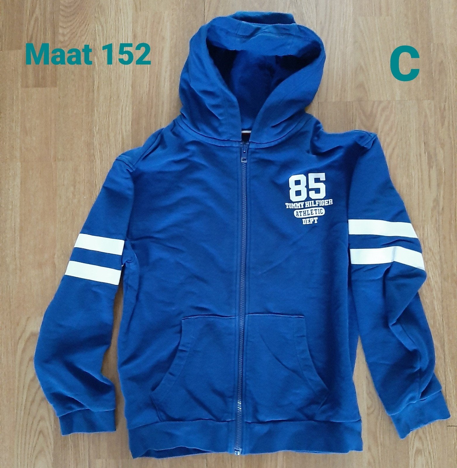 Tommy Hilfiger  Hoodie/ vest Maat 152, Ophalen of Verzenden, Zo goed als nieuw, Jongen, Trui of Vest