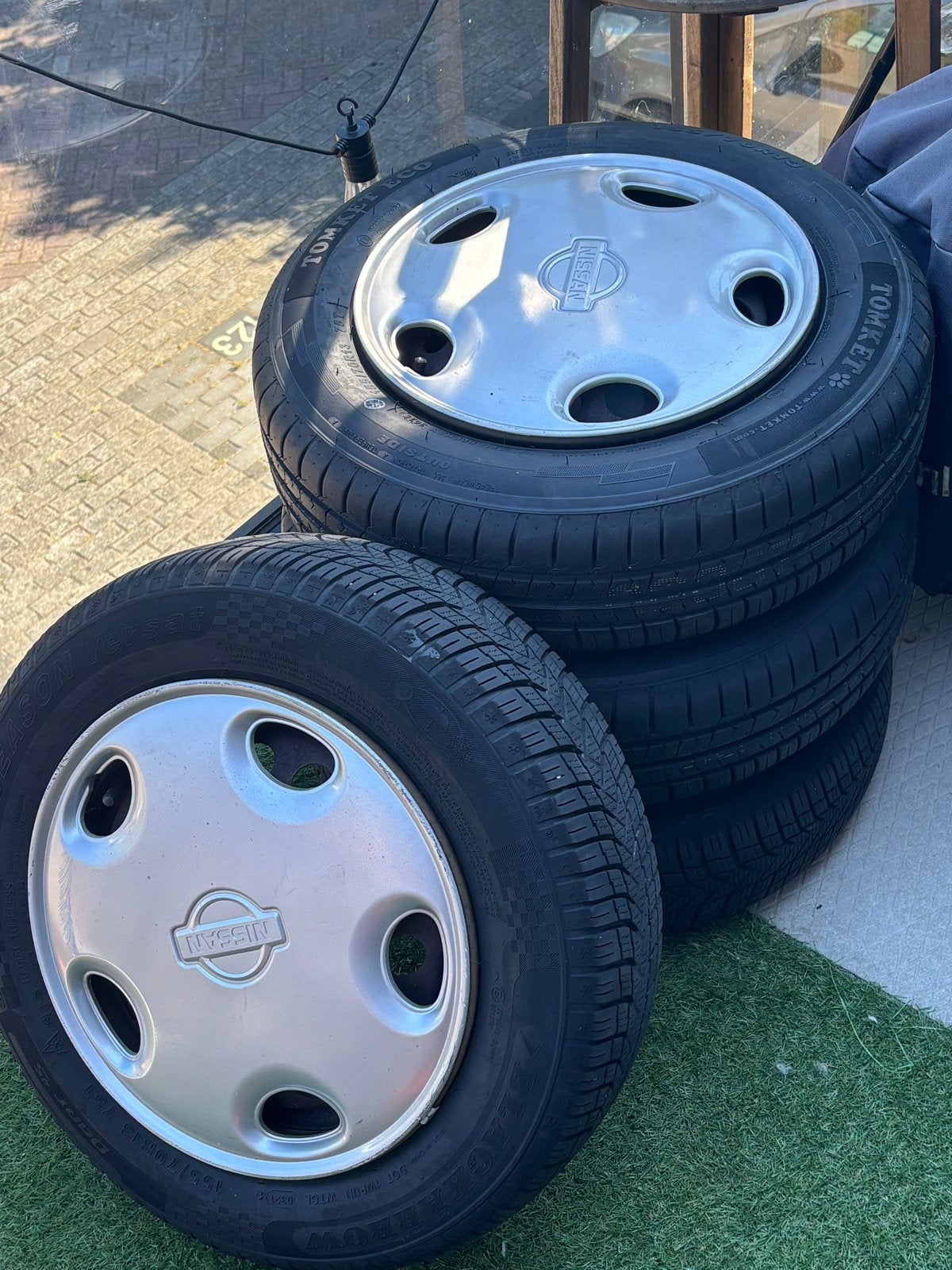 Stalen velgen met banden voor Nissan Micra (voor nieuw), Auto-onderdelen, Banden en Velgen, Ophalen, Gebruikt, 155 mm, 13 inch